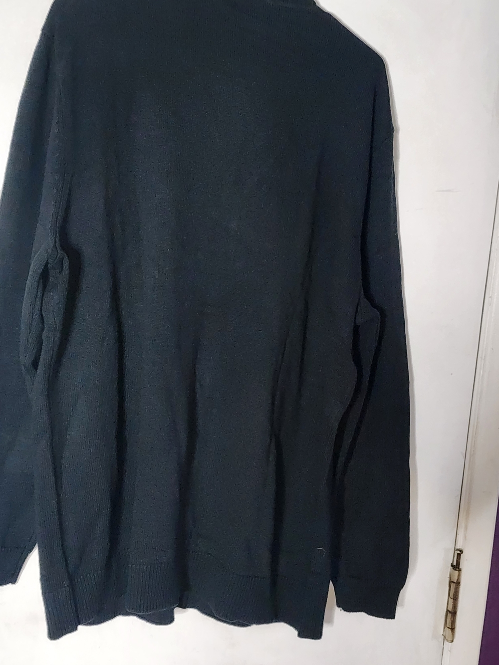 Tesla Men's Dark Blue Button-Front V-Neck Cardigan with White Logo - Picture 4 of 6